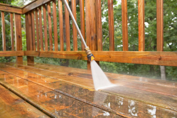 Why Choose Our Certified Pressure Washing Experts for Your Project Needs in Muleshoe, TX?